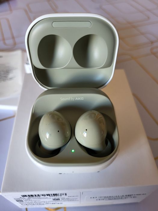 Наушники новые Samsung Buds 2