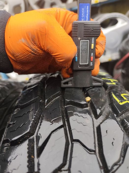 4бр всесезонни Cooper Discoverer M+S 205/80 R16 с джанти