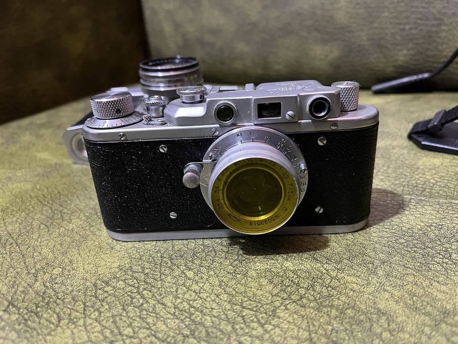 Aparat foto Zorki 1 URSS anii 50 cu obiectiv Industar 22