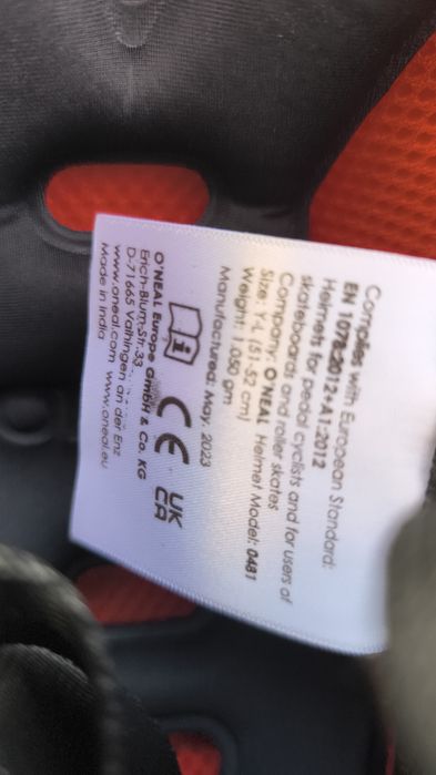 Vând casca moto copii bicicleta copii mărimea 51-52