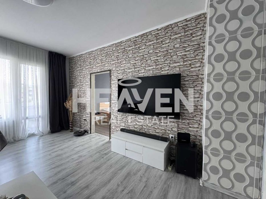 Продава се Тристаен апартамент в Пловдив, Въстанически - 69 кв.м за 1638 €/кв.м - Снимка #2