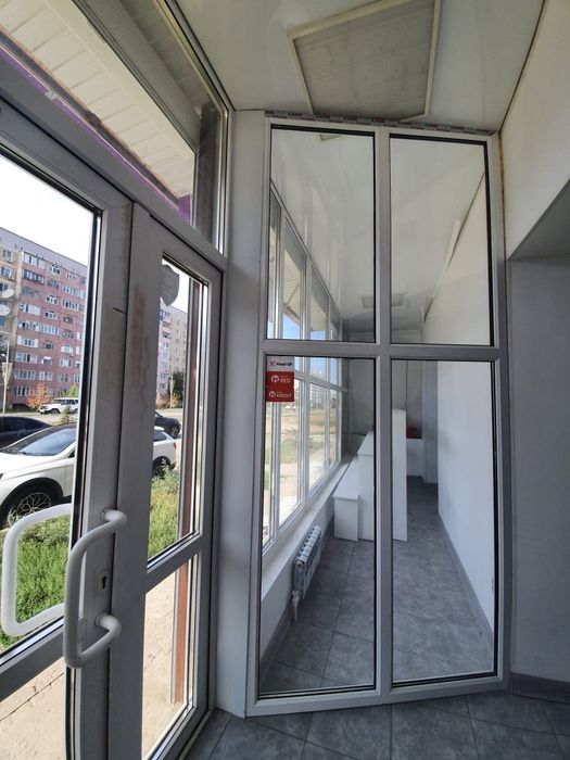 Пластиковая перегородка