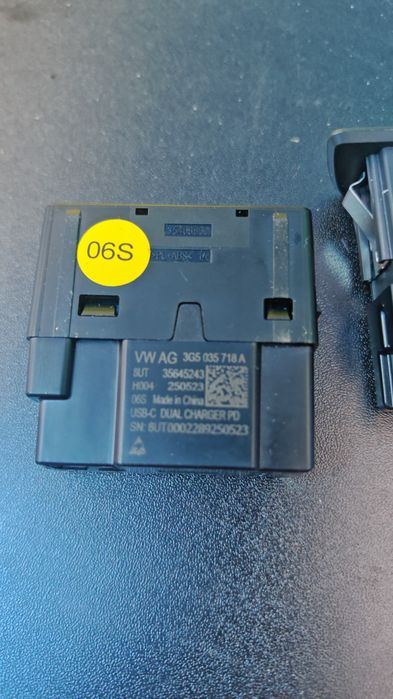 Modul priză dublă usb C Volkswagen