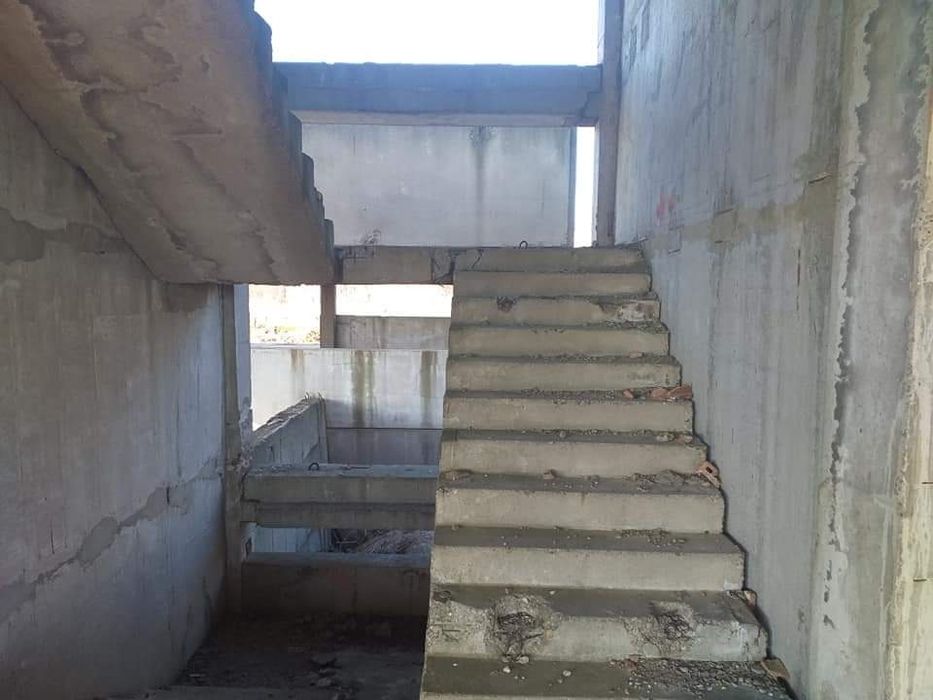 Продава се Промишлена сграда в Силистра, Север - 3000 кв.м за 49 €/кв.м - Снимка #8