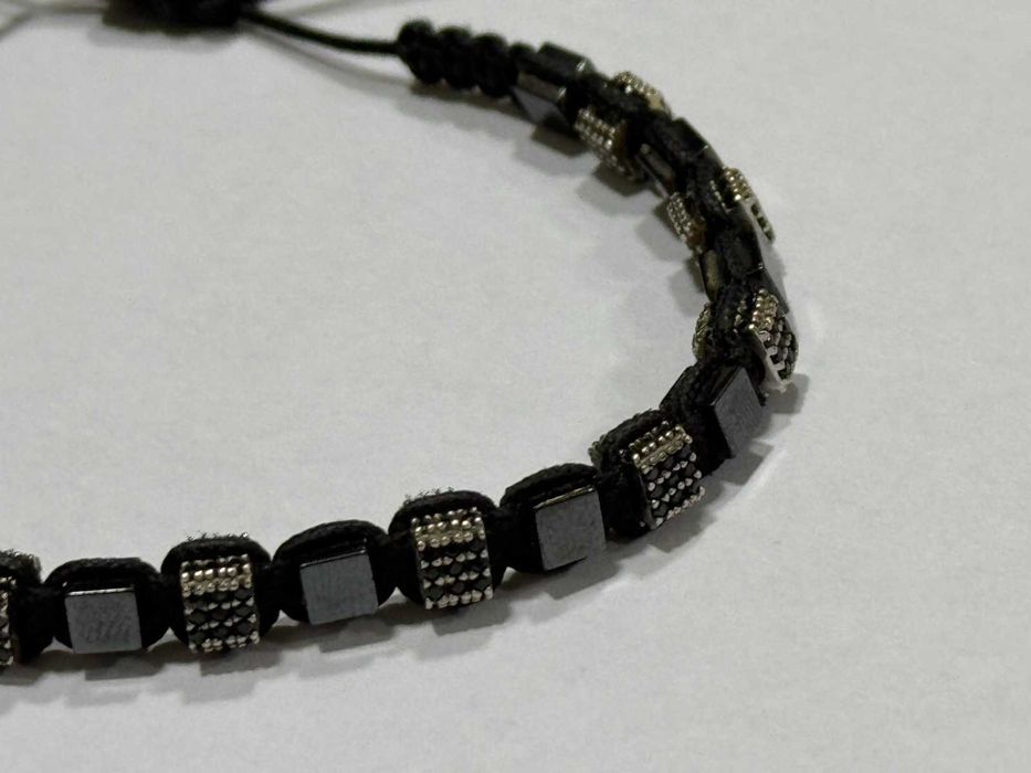 Златна гривна с мъниста - бяло злато 14К