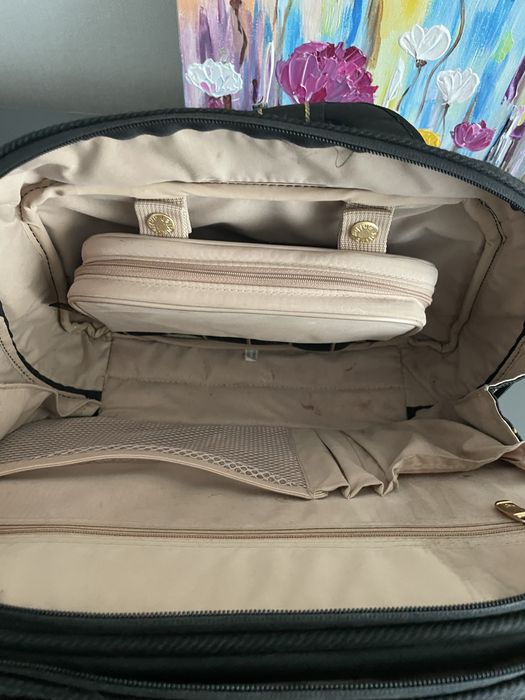 Сумка для косметики и путешествий