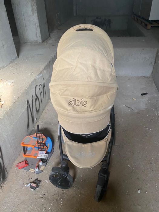 Продам коляску 2в1