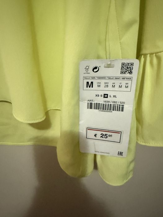 ZARA,BERSHKA,AMISU сет дамски блузи.3 броя за 7евро общо!