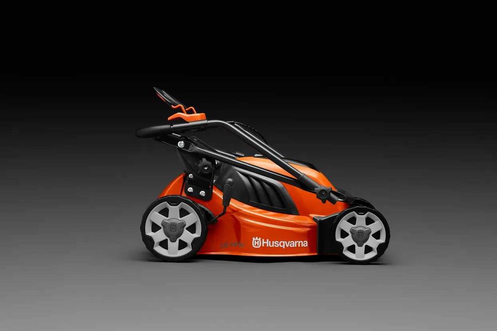 Gazonakasilka  Maysa O‘rish Mashina Husqvarna LC 141C газонокосилка