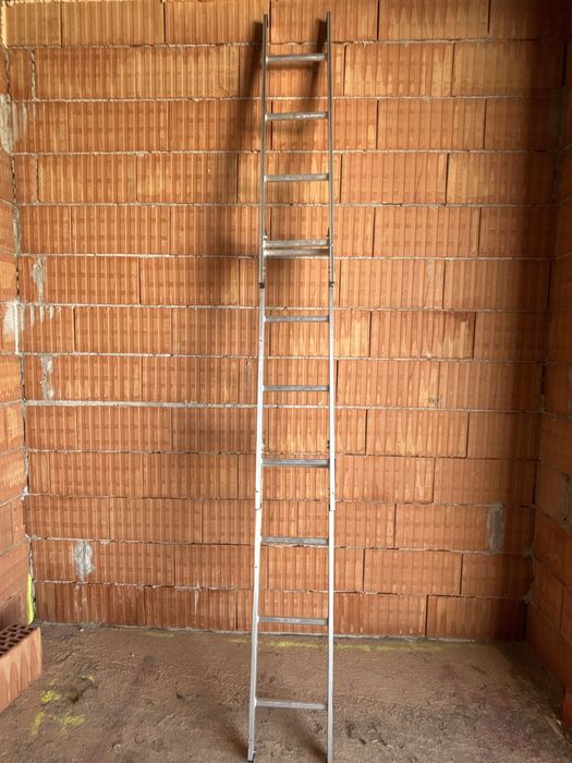 Scara aluminiu werner