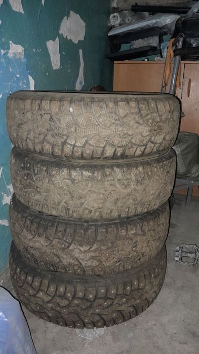 Продам автошины зимние