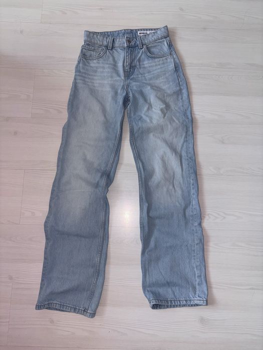 Дънки от Stradivarius/ Bershka