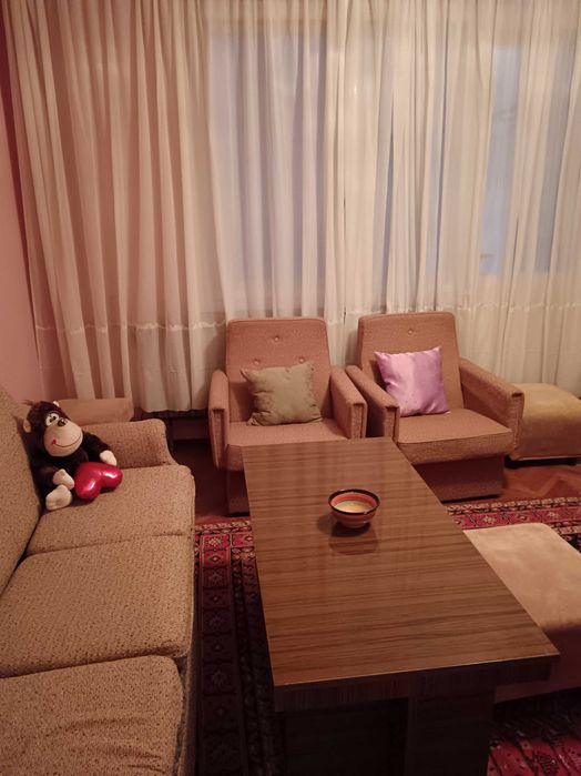 Дава се под наем Офис в Казанлък - 100 кв.м за 228.99 € - Снимка #1