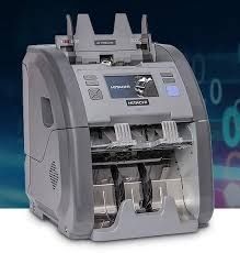 Сортировщик банкнот Hitachi 110.Счетная машинка .Стетчик банкнот