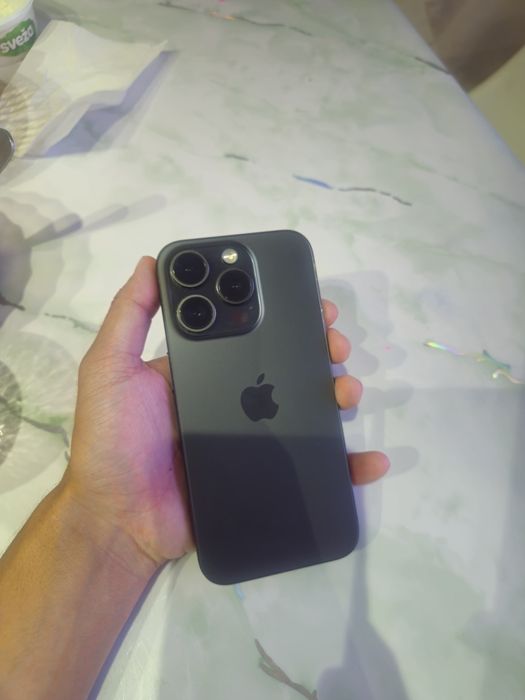 Продам Iphone 15 pro , 256 гб