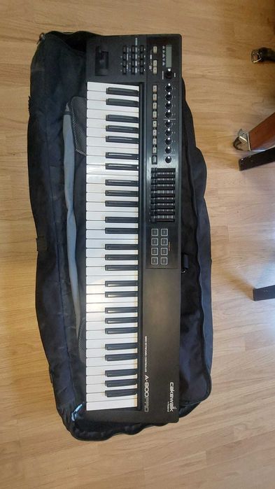 Keyboard Midi Controller Roland Cakewalk A800PRO + Husa softcase