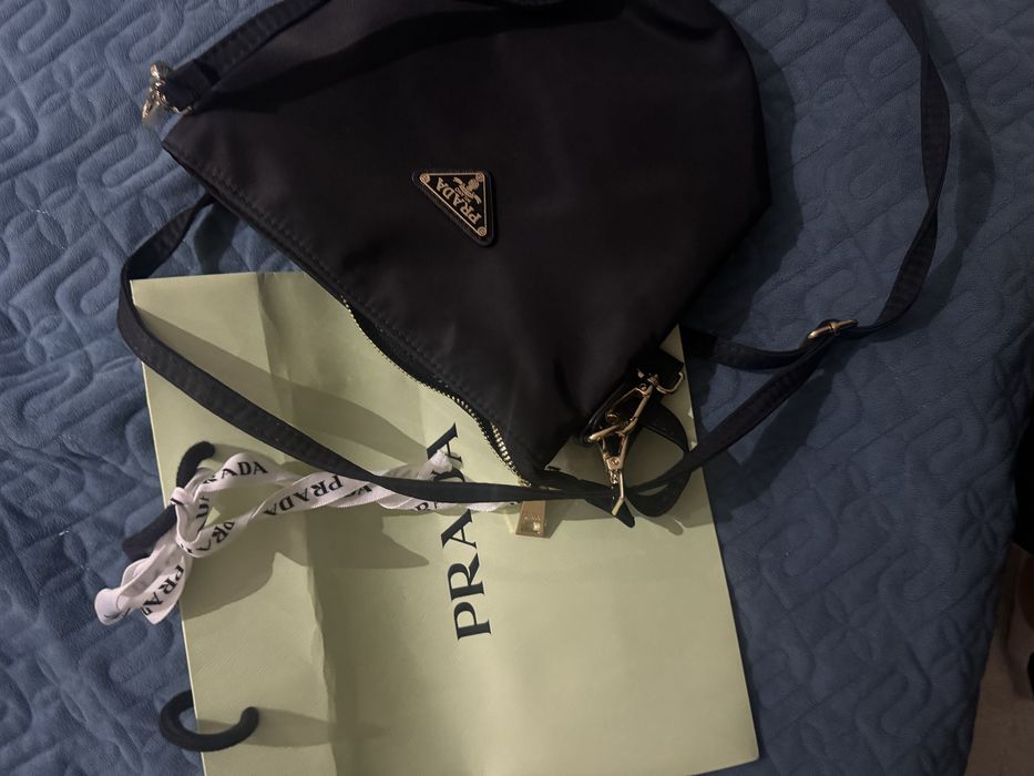 Сумка prada.