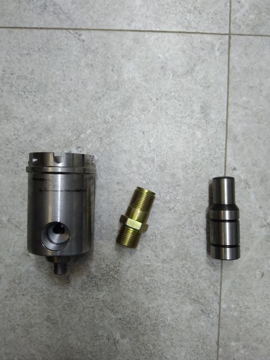 Отбойный молоток пневматический МОП-3
Молоток отбойный МОП-3,МОП-4