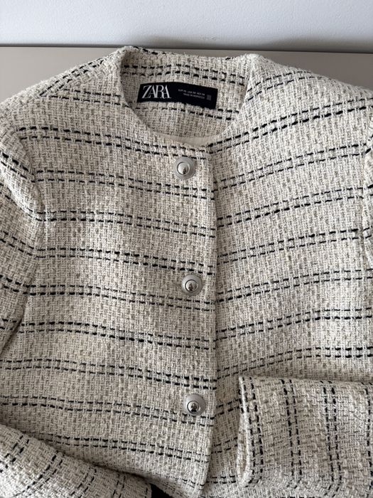 Светло сако с подплънки