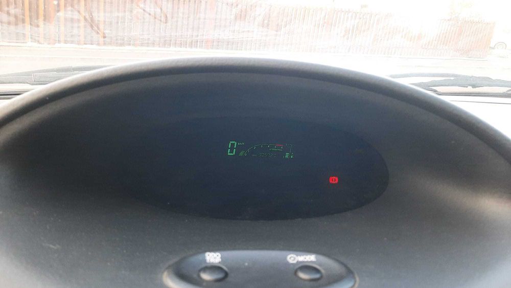 Vând Toyota Yaris Diesel 2004