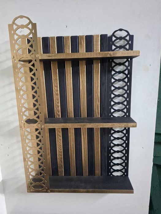 Декоративная настенная полка