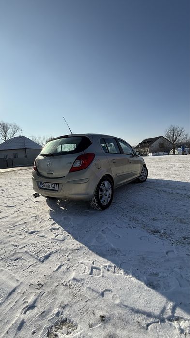 Opel corsa 2007,in stare buna,perfecta pentru oras.mai multe detalii