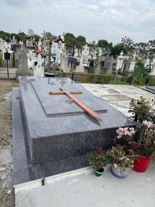 Cruci Marmura/Granit/Lucrari Funerare