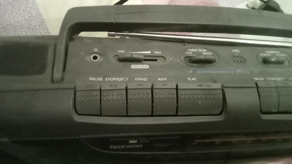 магнитола DAEWOO ARW 304A