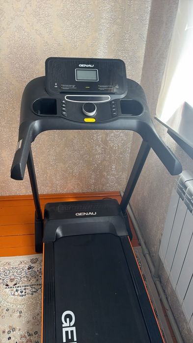Беговая дорожка Genau
