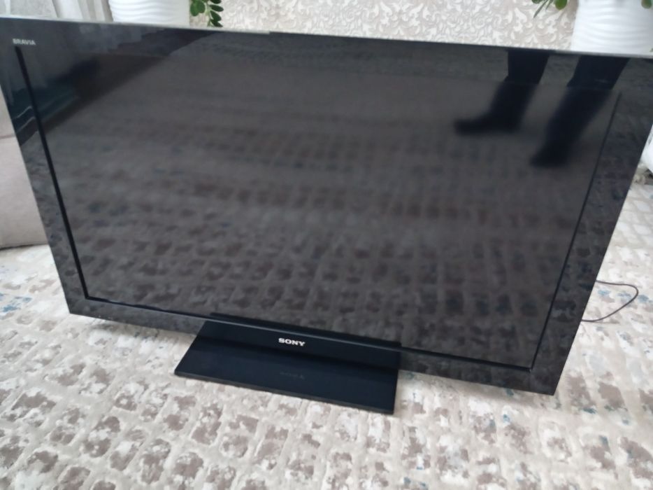 Телевизор Sony Bravia LCD Colour
