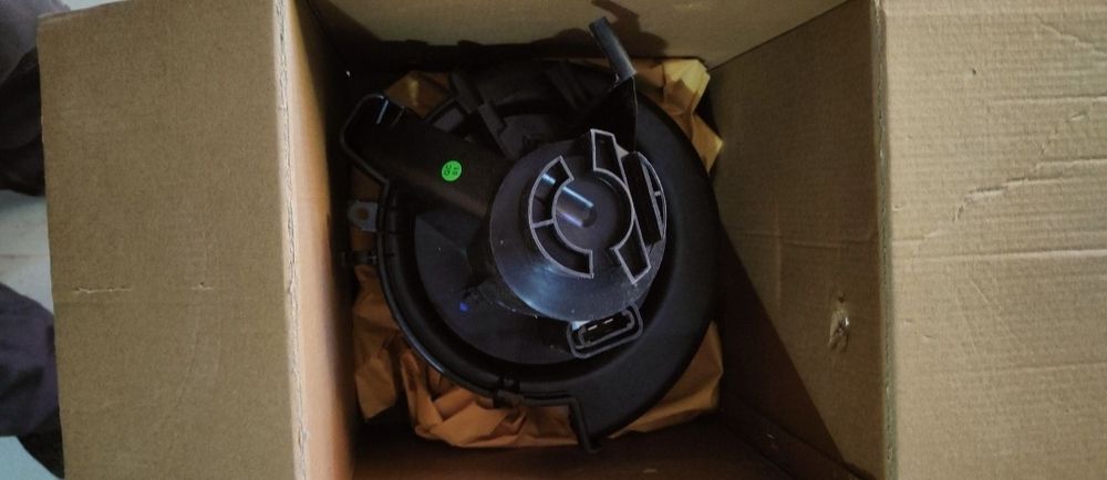 Моторчик отопителя