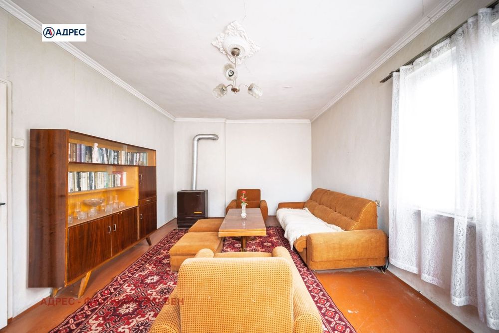 Къща в Ловеч-Младост площ 124 цена 113000