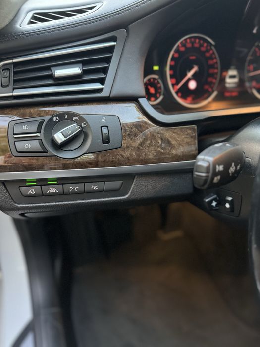 BMW 730d xDrive/ Bang&Olufsen/ Far Led/ Individual-Piele Nappa