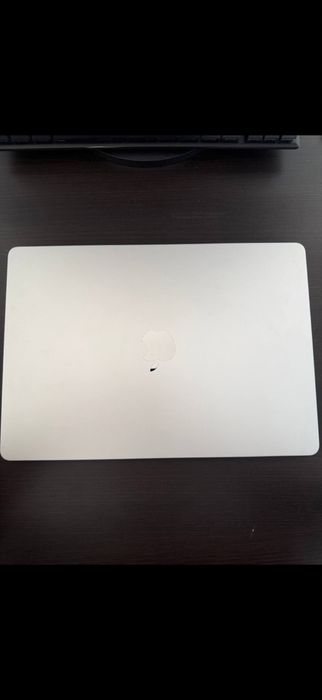 Macbook m3 air 15