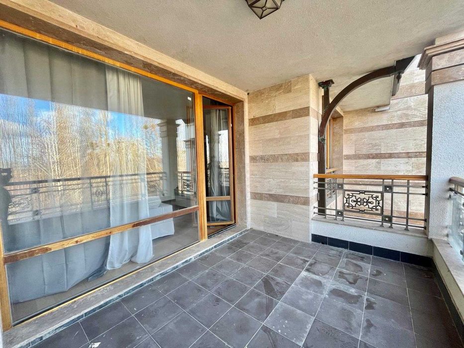 Продава се Тристаен апартамент в к.к. Слънчев бряг - 155 кв.м за 1542 €/кв.м - Снимка #12