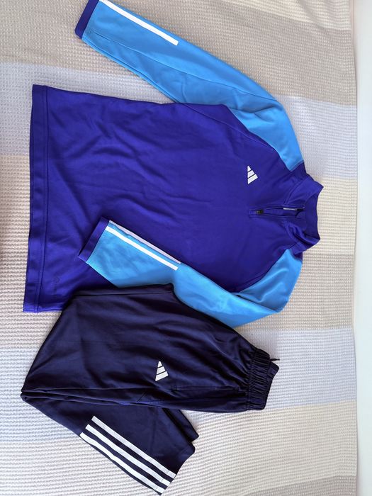 Адидас спорт костюм