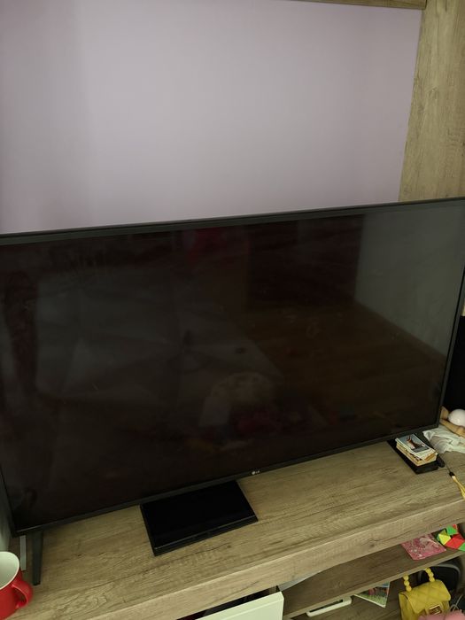 Televizor LG 123 cm