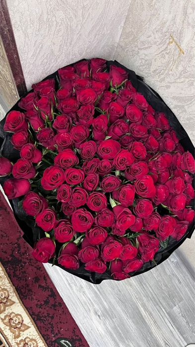 Роза актау 101 шт красный