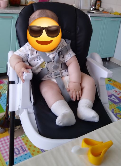 Стол детский для кормления