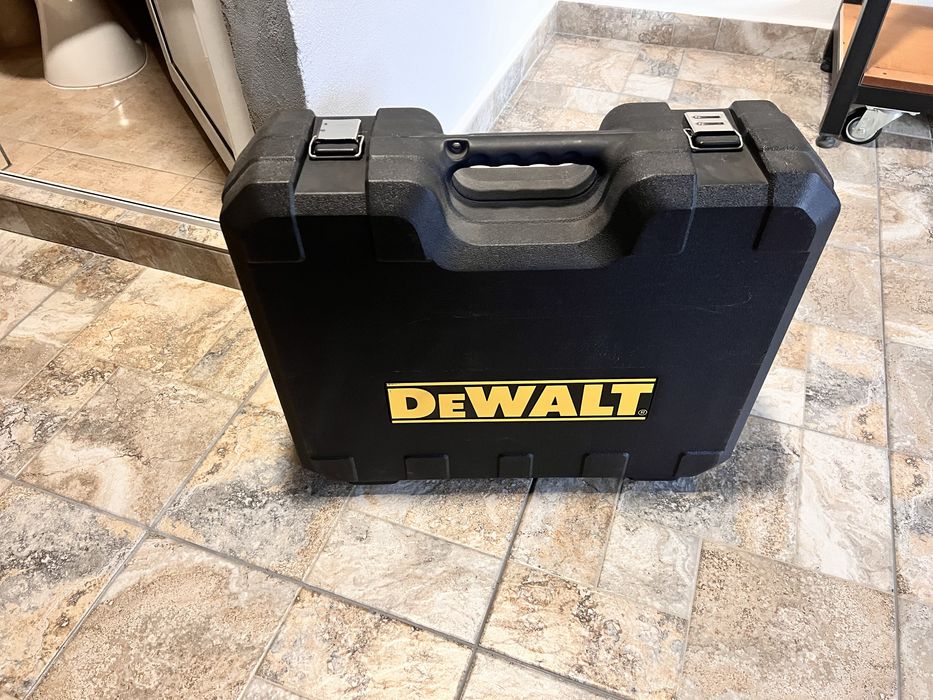 Магнитна бормашина DEWALT DWE 1622K-QS