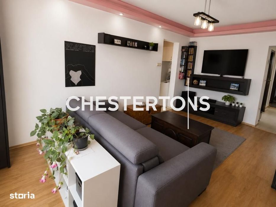 Apartament de 4 camere in zona metrou Aparatorii Patriei