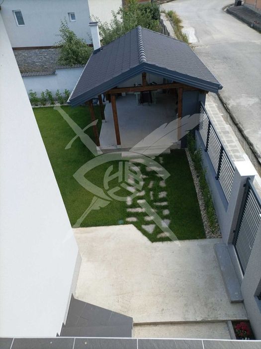 Продава се Къща в с. Радуил, Област София-област - 232 кв.м за 936 €/кв.м - Снимка #8