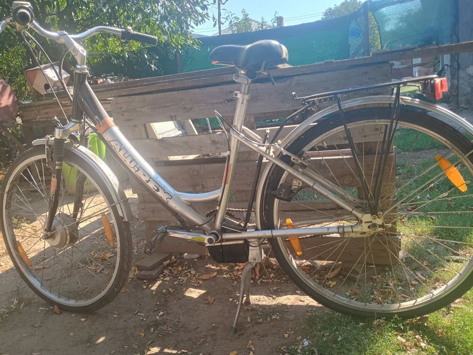 Vând bicicleta electrica