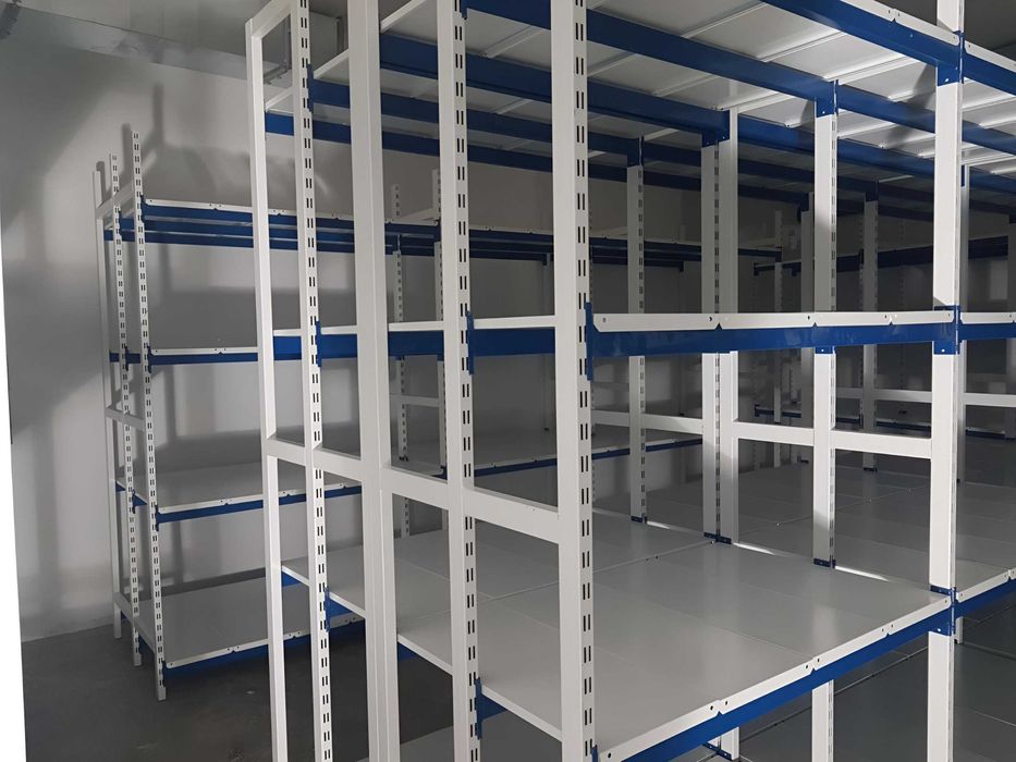 Стелажи за склад | Товароносимост 350-750 кг | Производство по поръчка