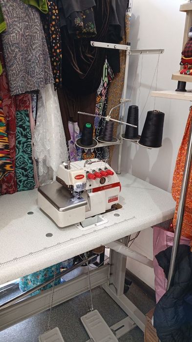 Аверлок сотаман, б/у