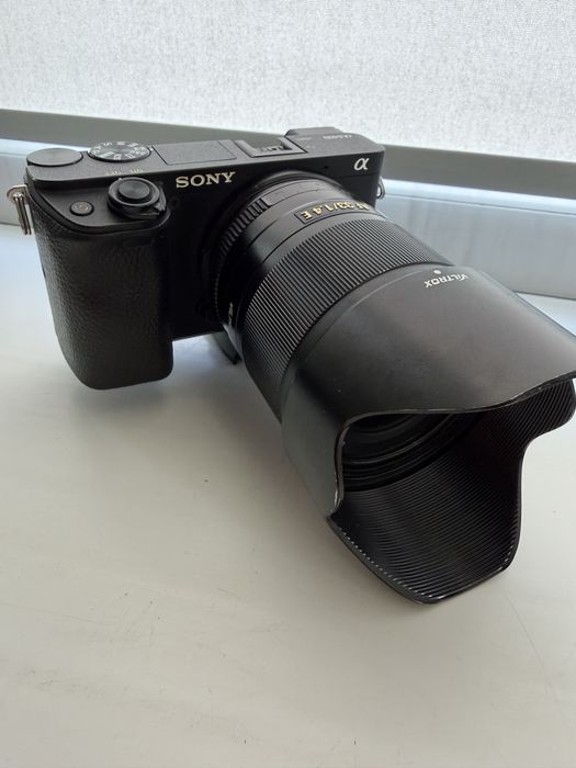 Sony Alpha a 6400