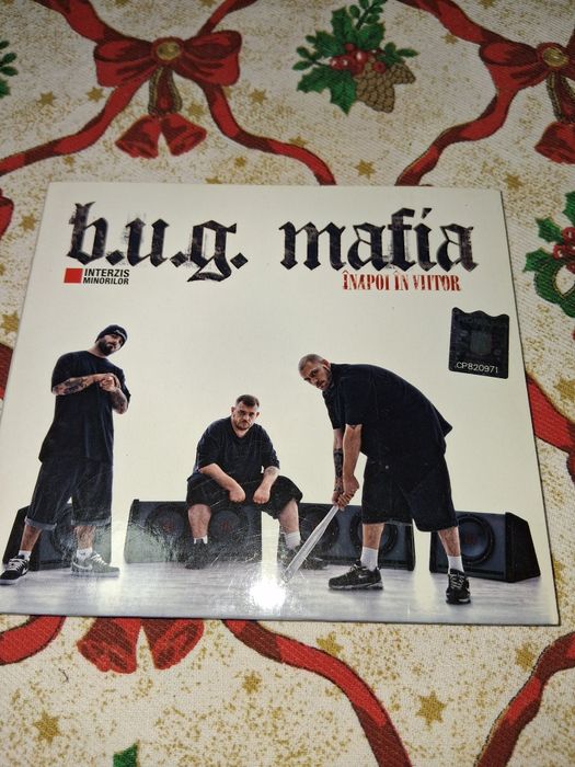 Cd bug mafia inapoi in viitor