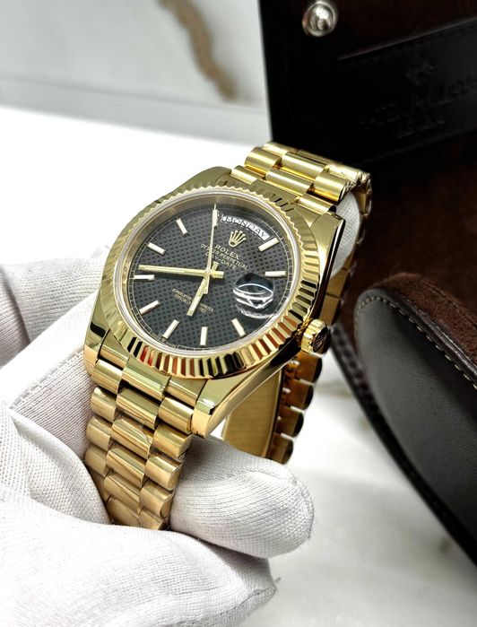 rolex day-date 40mm златен/черен циферблат