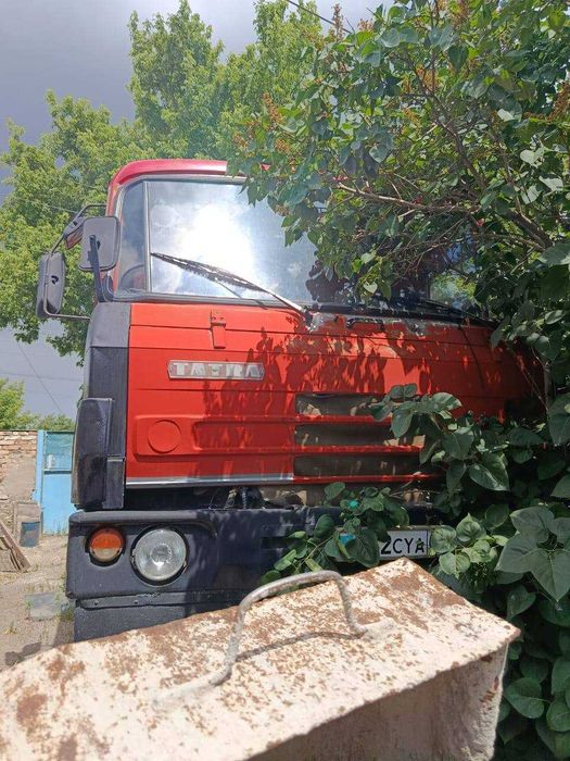 Продам машину Татра 815