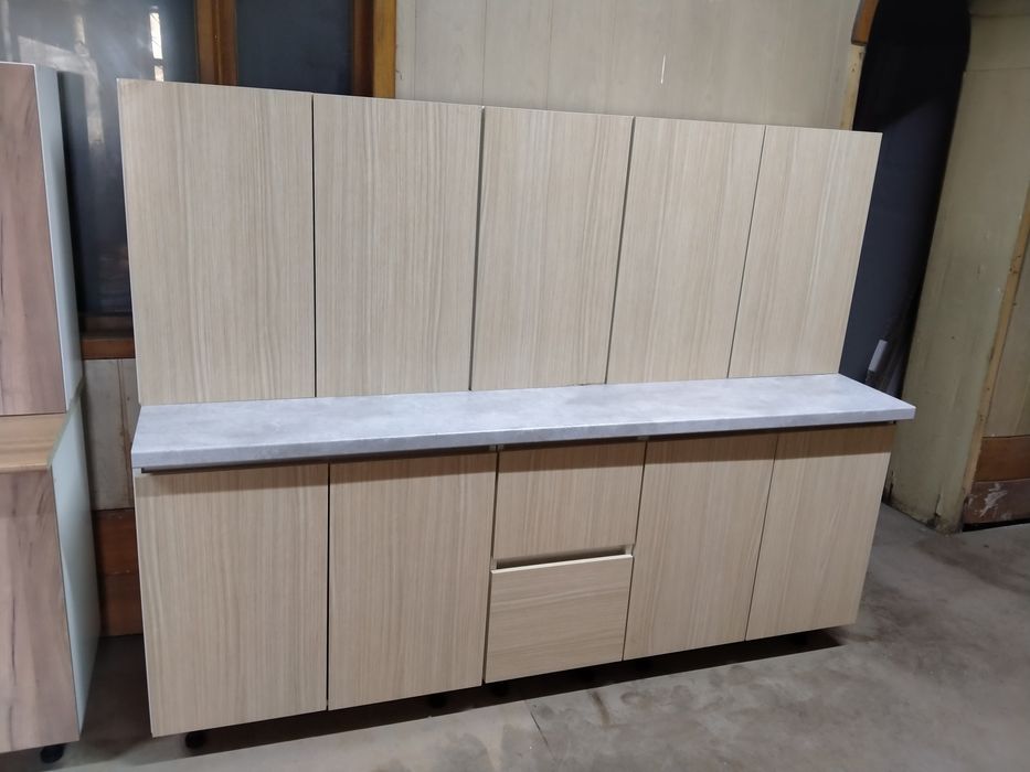 Продам кухонный гарнитур!